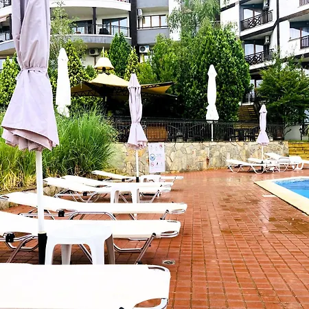 Royal Palm Moira's In Lejlighed Sveti Vlas